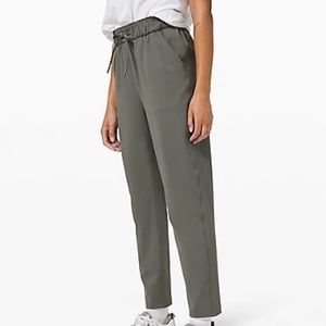 Keep Moving Pant 7/8 High-Rise